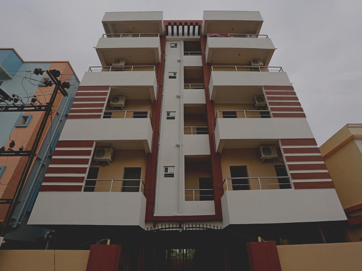 Super Hotel O The Maple Tree Hotels Bhubaneswar Exterior foto